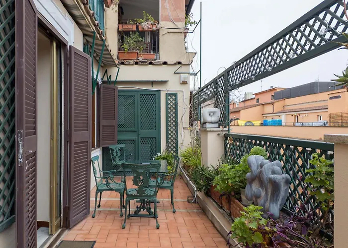 Apartamento The Rent - One-bedroom In A Quiet, Classically Styled Corner Near The Quirinale